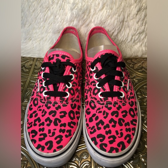 Vans Pink and Black Leopard Sneakers size 3 - Picture 5 of 16